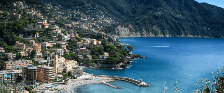 Traghetti Ajaccio – Genova